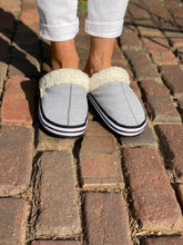 Load image into Gallery viewer, Grey w/ black striped trim